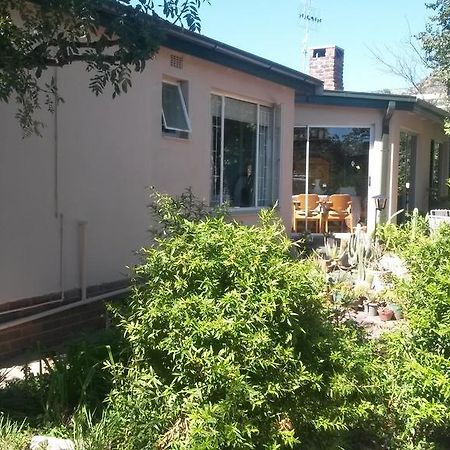 Onze Rust Guest House And Caravanpark كوليزبيرغ المظهر الخارجي الصورة