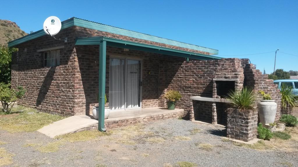 Onze Rust Guest House And Caravanpark كوليزبيرغ المظهر الخارجي الصورة