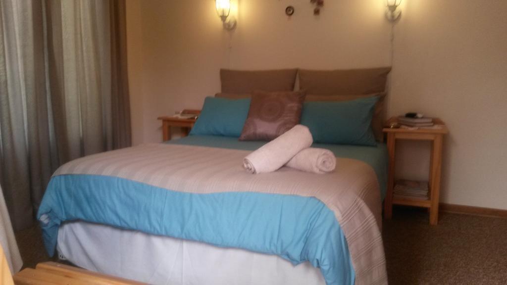 Onze Rust Guest House And Caravanpark كوليزبيرغ الغرفة الصورة